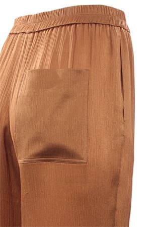 Pantaloni palazzo effetto goffrato NUDE | 1103510299
